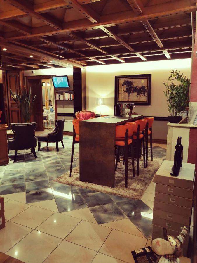 Hotel Eden Bethune Luaran gambar