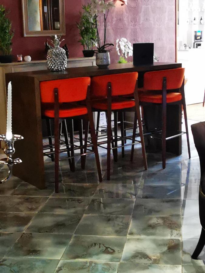 Hotel Eden Bethune Luaran gambar