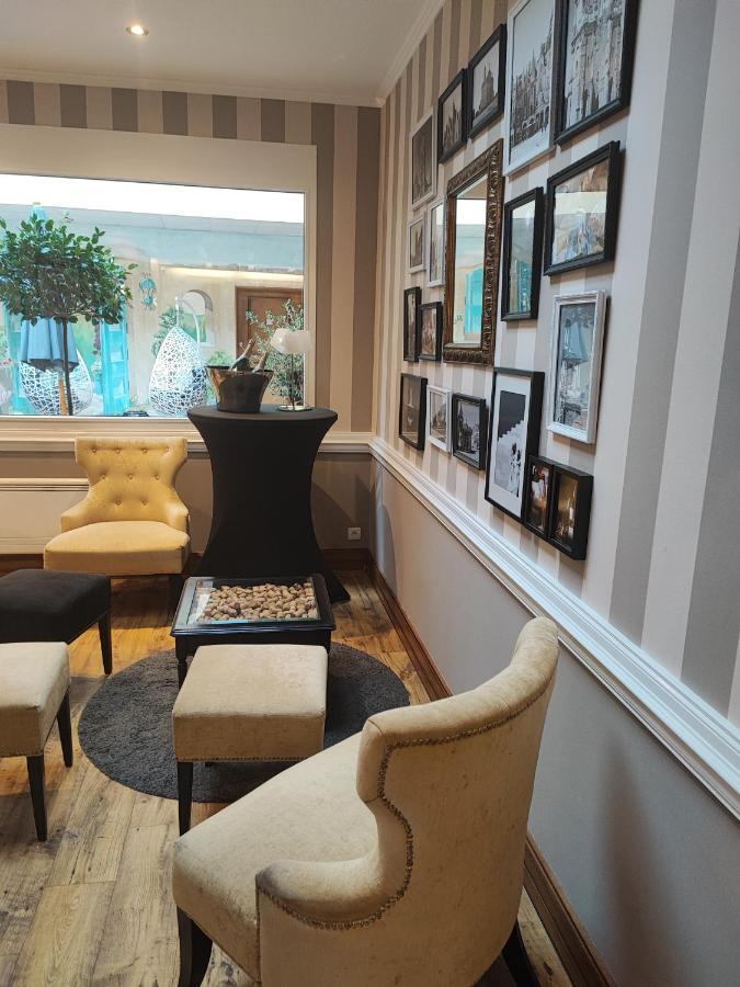 Hotel Eden Bethune Luaran gambar