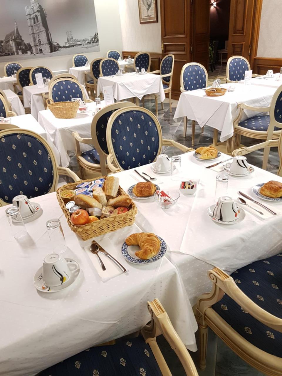 Hotel Eden Bethune Luaran gambar