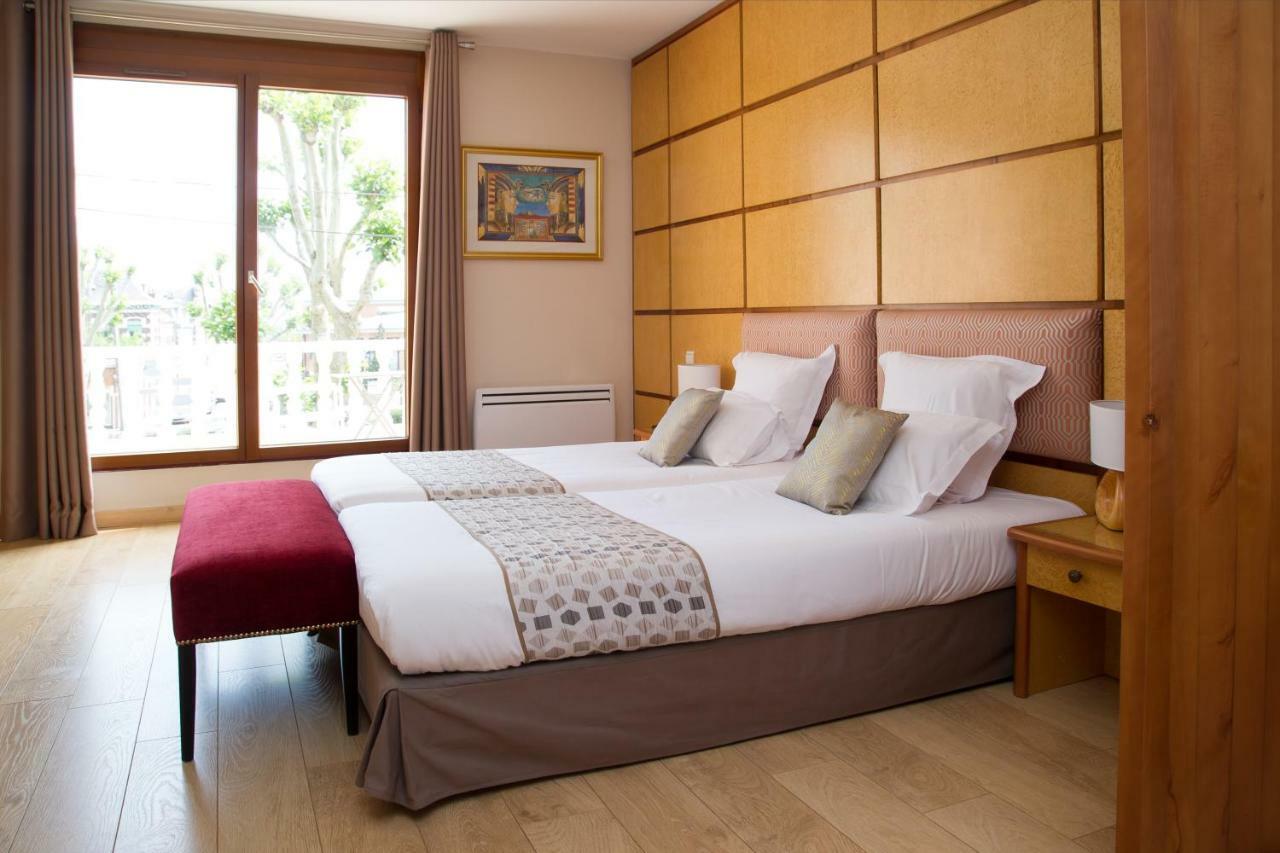 Hotel Eden Bethune Luaran gambar